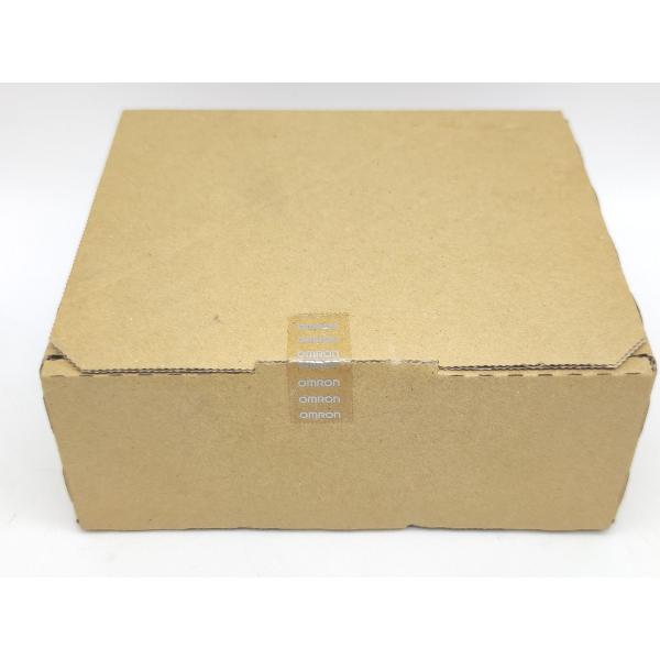 箱汚れあり 新品 オムロン OMRON CS1W-DA08V