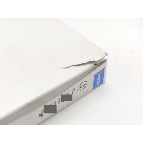 2点セット 箱いたみあり ネジ1本不足 中古か未使用か不明 オムロン OMRON E32-T15YR 2m