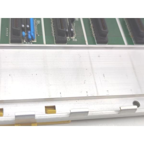 汚れ・サビあり 中古 横河電機 YOKOGAWA F3BU09-0N