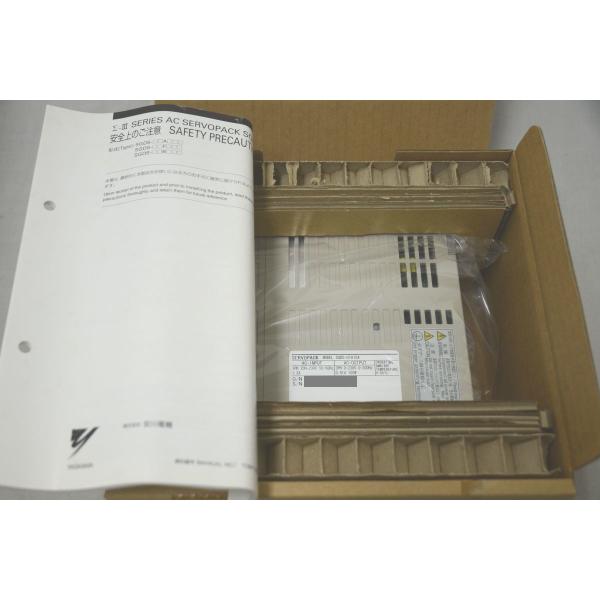 新品 箱いたみあり 安川 SGDS-01A15A YASKAWA