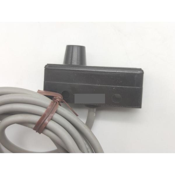 箱いたみあり 未使用 オムロン OMRON TL-M5ME1 10to30VDC