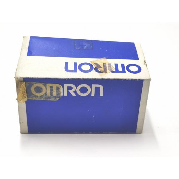 箱いたみよごれあり 箱開封済み 未使用 オムロン LY2N-CR OMRON