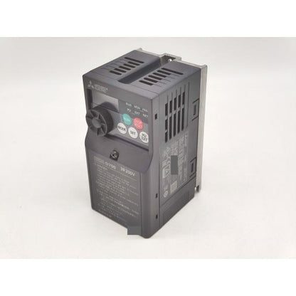 中古 三菱 MITSUBISHI FR-D720-0.2K
