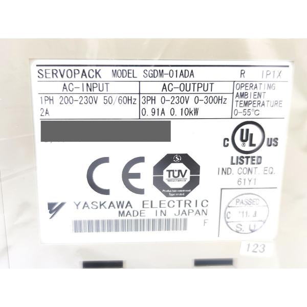 箱汚れあり 未使用 安川電機 YASKAWA SGDM-01ADA その1