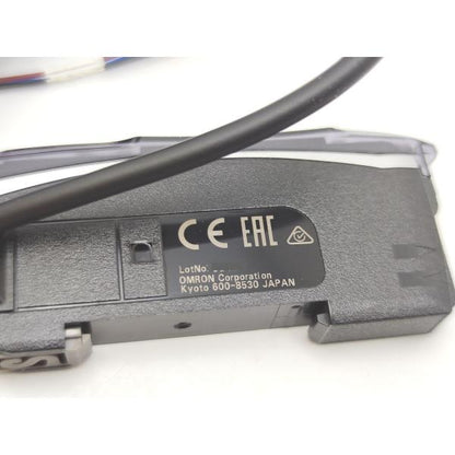 未使用 オムロン OMRON E3X-HD11 12to24VDC その1
