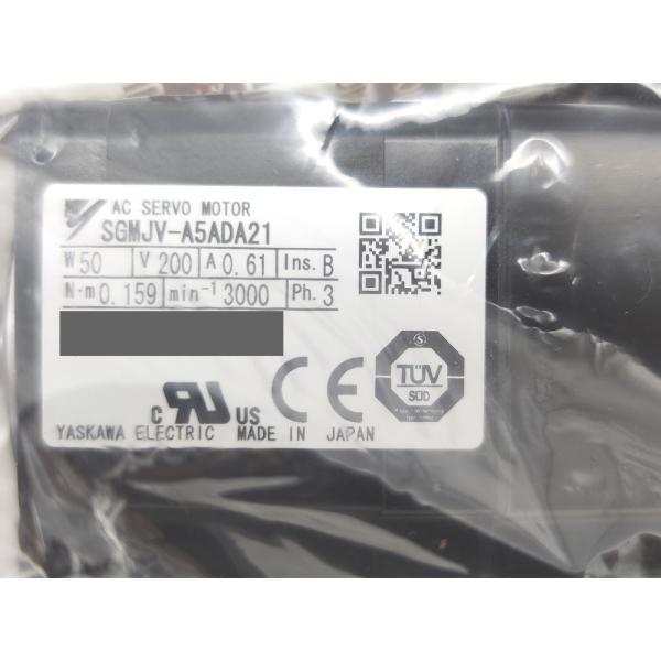 箱いたみあり 新品 安川電機 YASKAWA SGMJV-A5ADA21