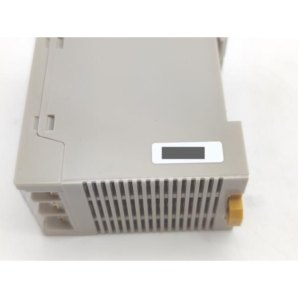 梱包汚れ・いたみあり 未使用 オムロン OMRON S82S-7724 12to24VDC