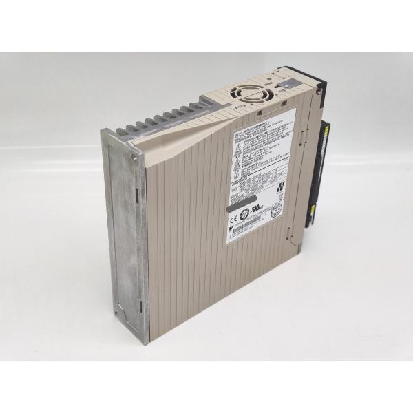 中古 安川電機 YASKAWA SGDV-R70F11A その1
