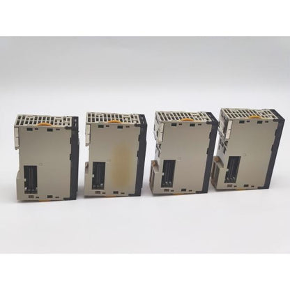 4点セット 色あせあり 中古 オムロン OMRON CJ1W-ID261
