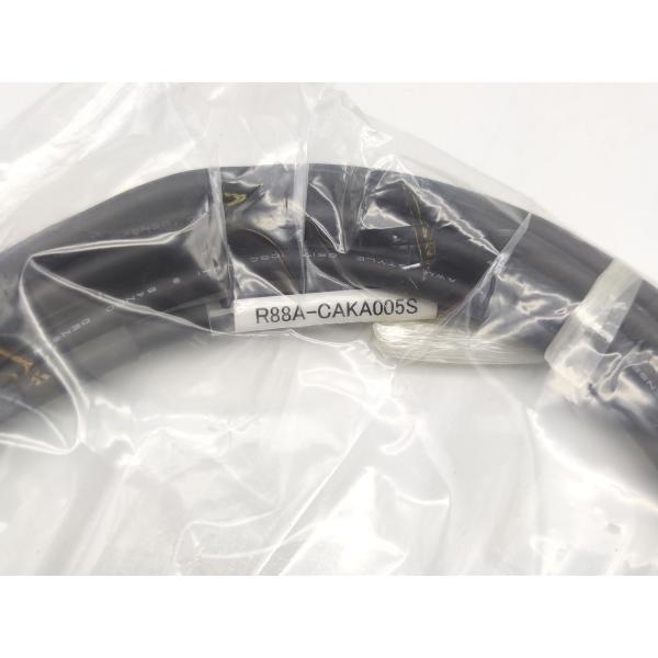 新品 オムロン OMRON R88A-CAKA005S