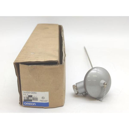 箱汚れあり 中古 オムロン OMRON E52-CA35C
