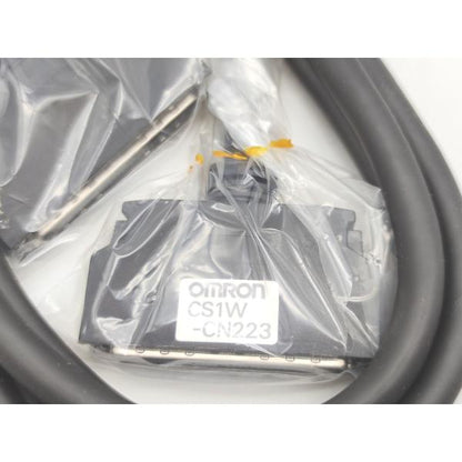 箱なし 未使用 オムロン OMRON CS1W-CN223