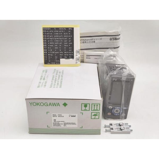 新品 横河電機 UT32A-010-01-00