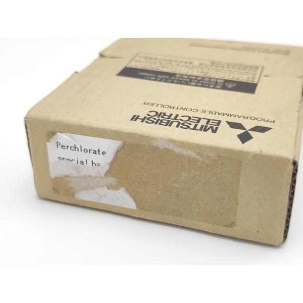 箱汚れ・いたみあり 2016年製 新品 三菱 MITSUBISHI Q02CPU