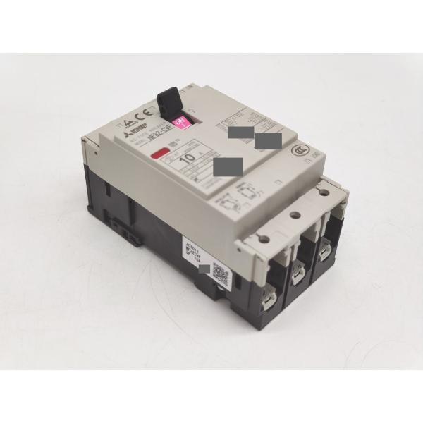 箱いたみあり 2021年 三菱 MITSUBISHI NF32-CVF 3P 10A その1