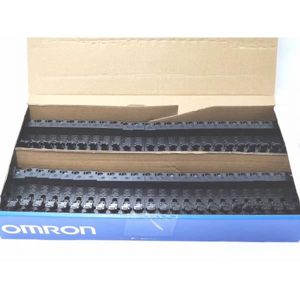 50個入り 箱いたみあり 未使用 オムロン P2RFZ-05-E OMRON