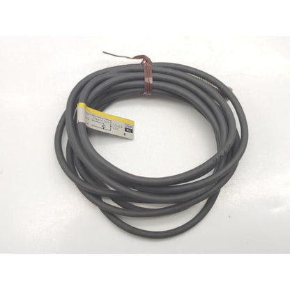 ※箱と中身が違います 中古 E2E-X1R5F2 オムロン OMRON 12to24VDC 2m 5点セット
