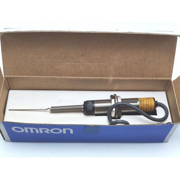 中古か未使用か不明 箱開封済み オムロン D5C-1AS0 OMRON
