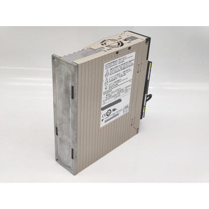 中古か未使用か不明 安川電機 YASKAWA SGDV-R70A01A
