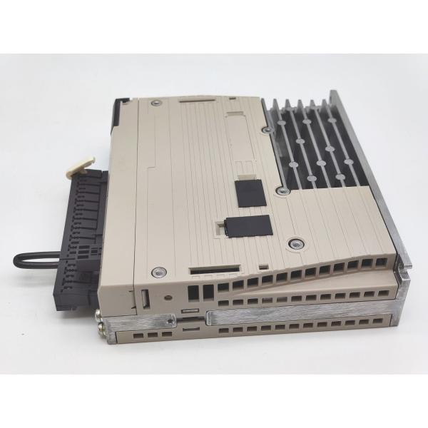 中古か未使用か不明 安川電機 YASKAWA SGDV-R70A01A