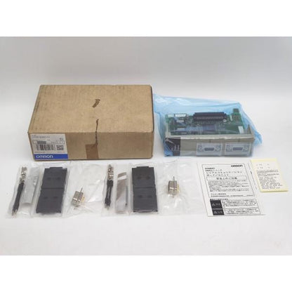箱汚れ・いたみあり  未使用 オムロン OMRON CS1W-SCB21-V1-06 Ver.1.3