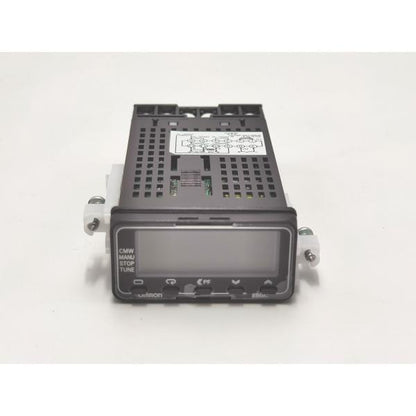 中古 オムロン E5GC-RX2D6M-016 Ver2.2 OMRON その1