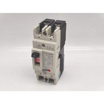 中古 三菱 MITSUBISHI NF32-SW AC220V 20A 2P