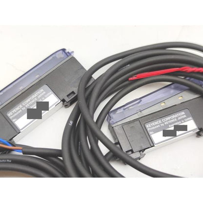 2点セット 箱いたみあり 未使用 キーエンス KEYENCE FS-V11
