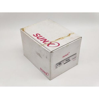 箱汚れ・いたみあり 未使用 SUNX DP2-60