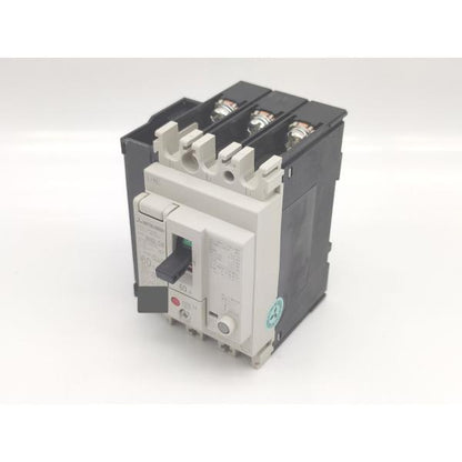 中古 三菱 MITSUBISHI NV63-CVF 100-440VAC 3P 60A 500ｍＡ