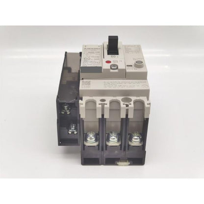 中古 三菱 MITSUBISHI NV63-CVF 100-440VAC 3P 60A 500ｍＡ