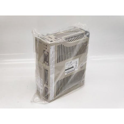 箱汚れあり 2001年製 未使用 安川電機 YASKAWA SGDA-02AP