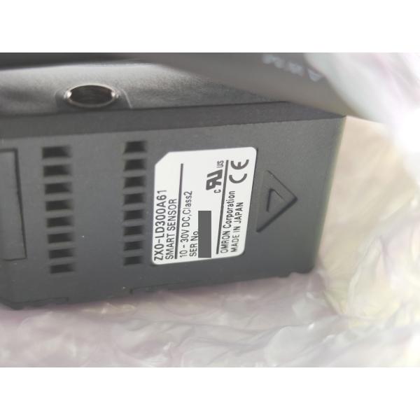 箱汚れいたみあり 未使用 オムロン OMRON ZX0-LD300A61 2m 10to30VDC