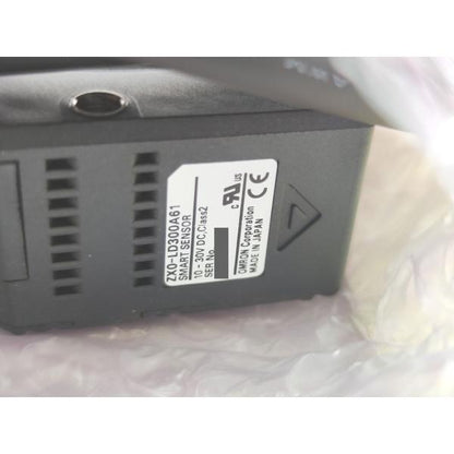 箱汚れいたみあり 未使用 オムロン OMRON ZX0-LD300A61 2m 10to30VDC