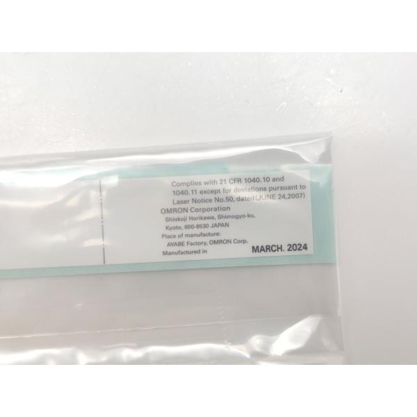 箱汚れいたみあり 未使用 オムロン OMRON ZX0-LD300A61 2m 10to30VDC