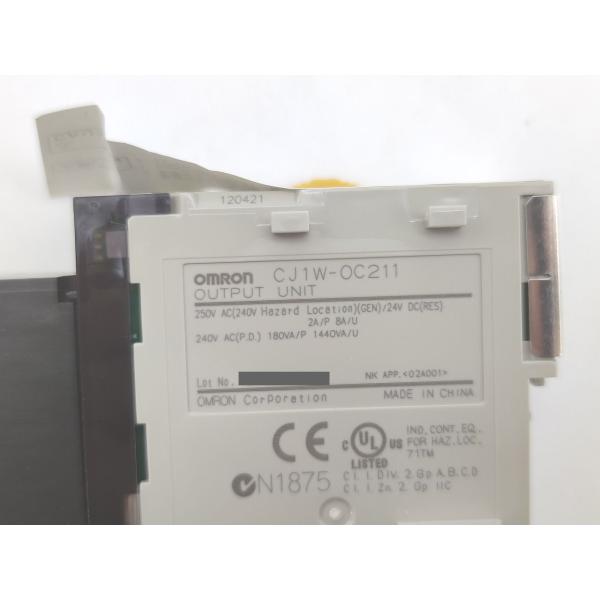箱開封済み 箱いたみあり 未使用 オムロン OMRON CJ1W-OC211