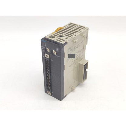 中古 オムロン OMRON CJ1W-NC233 Ver.2.0
