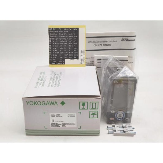 未使用 横河電機 UT32A-010-01-00