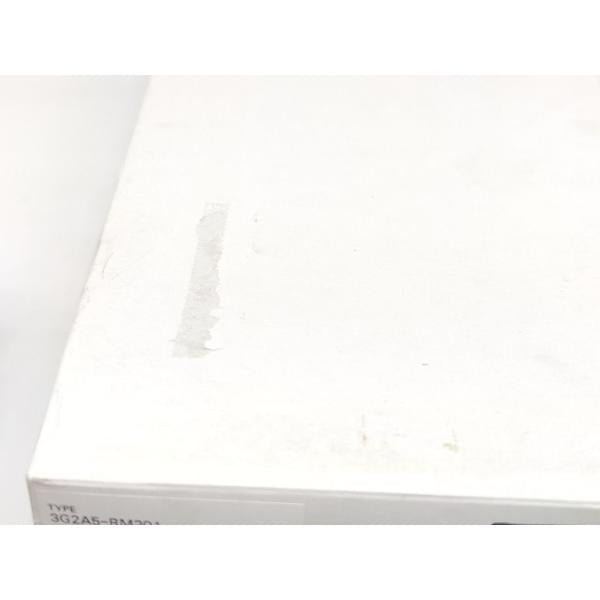 箱汚れマジック書込いたみあり 開封済み 未使用 オムロン OMRON C500-RM201 3G2A5-RM201 その1