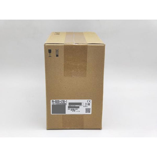 2024年 新品 三菱 MITSUBISHI FR-E820S-0.75K-1
