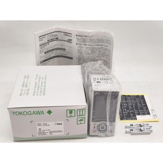 新品 横河電機 UT32A-010-00-00