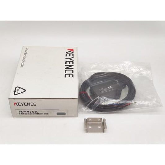 箱汚れ・いたみあり たぶん未使用 キーエンス KEYENCE FD-V70A