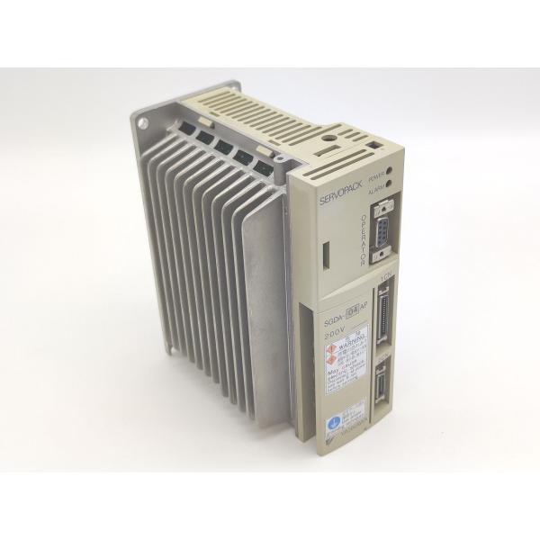 汚れあり 中古 安川電機 YASKAWA SGDA-04AP