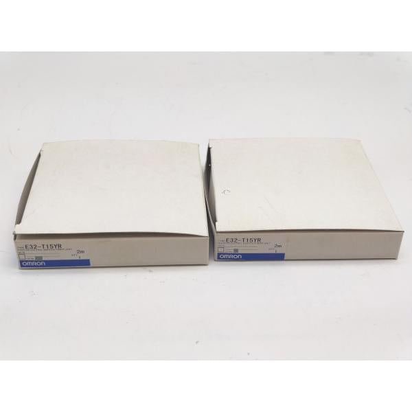 2点セット 箱いたみあり ネジ1本不足 中古か未使用か不明 オムロン OMRON E32-T15YR 2m