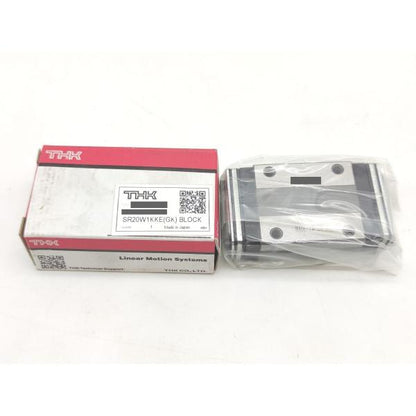 箱汚れあり 新品 THK SR20W1KKE(GK)BLOCK その1