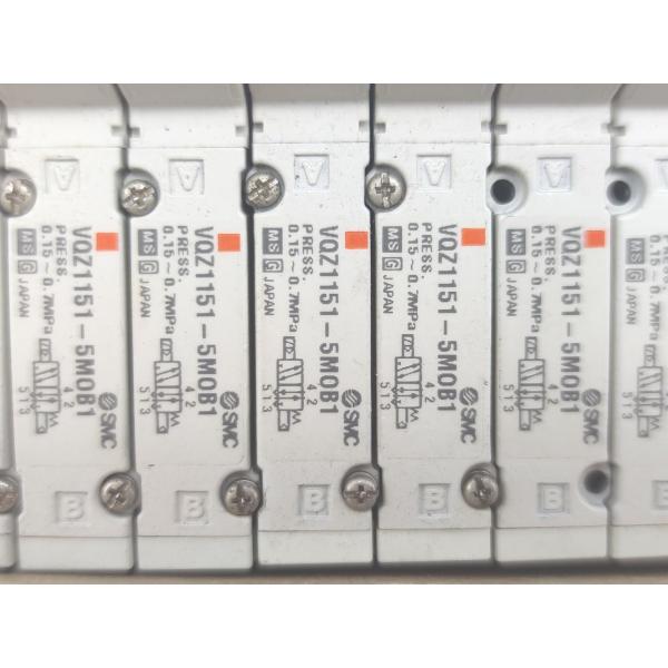 中古 SMC VQZ1151-5M0B1 本体21個 ネジ8袋