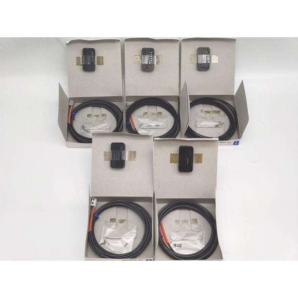 5点セット 箱汚れあり 新品 オムロン OMRON E32-T15YR 2m