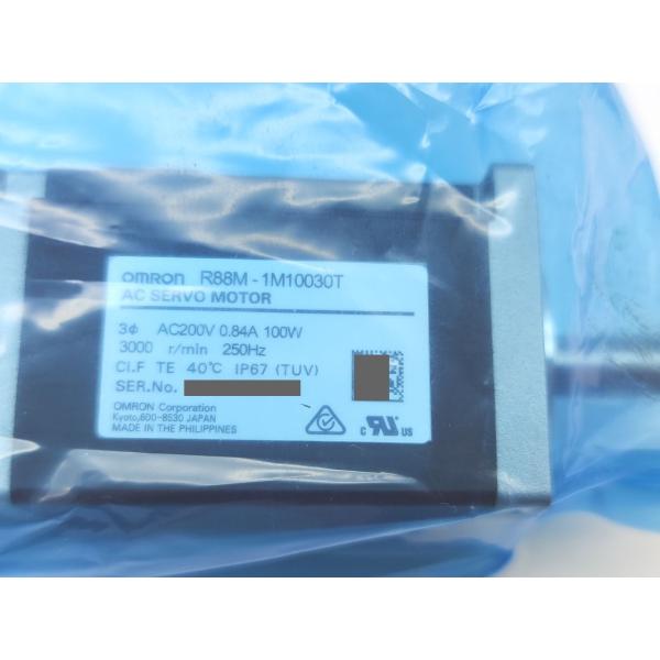 箱マジック書込あり 箱開封済み 未使用 オムロン OMRON R88M-1M10030T