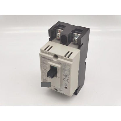 中古 三菱 MITSUBISHI NF30-CS AC220V 10A 2P