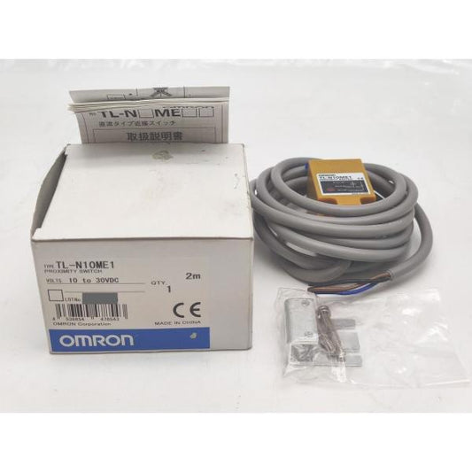 箱汚れあり 未使用 オムロン OMRON TL-N10ME1 10to30VDC 2m